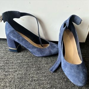 Navy blue Tommy Hilfiger heels